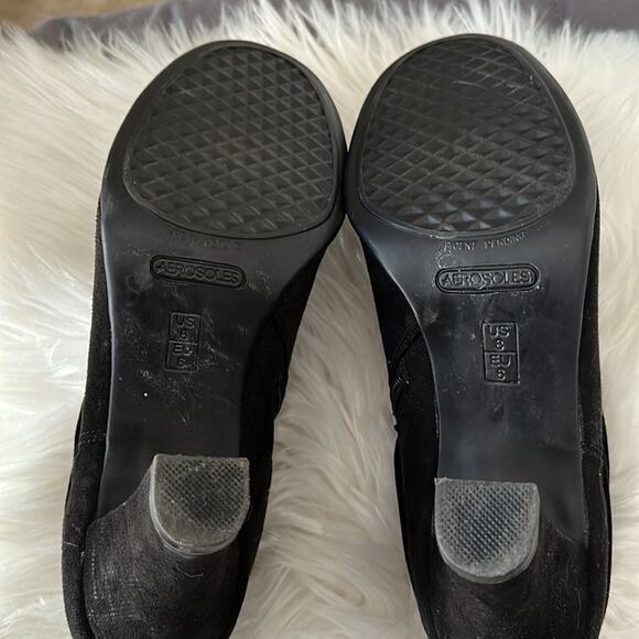 Aerosoles | Role Player Faux Suede Booties Size 8 - Picture 7 of 10